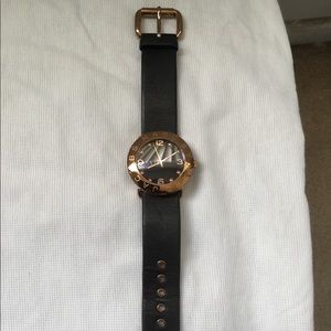 Marc by Marc Jacobs Amy Rose Gold-Tone Black Lea